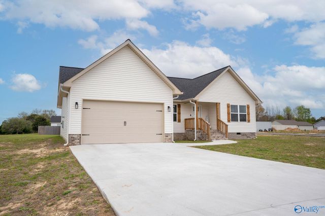 28 Road 9106, Rainsville, AL 35986