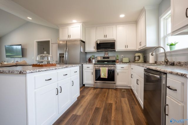 28 Road 9106, Rainsville, AL 35986