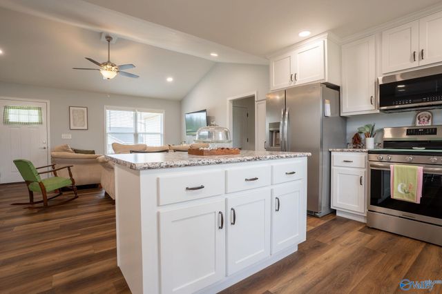 28 Road 9106, Rainsville, AL 35986