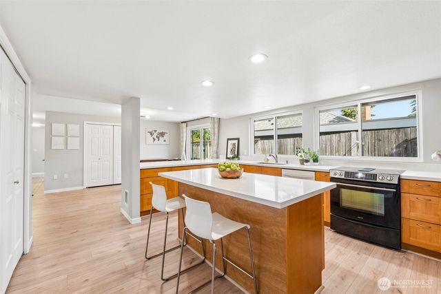 1220 SW 162nd Street, Burien, WA 98166