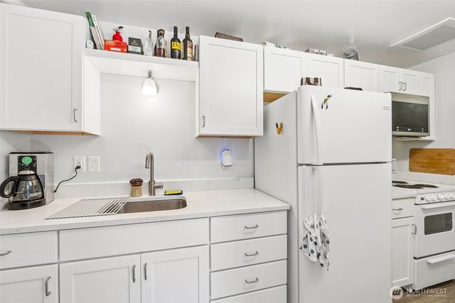 1220 SW 162nd Street, Burien, WA 98166