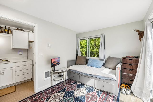 1220 SW 162nd Street, Burien, WA 98166