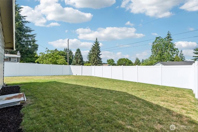 1220 SW 162nd Street, Burien, WA 98166