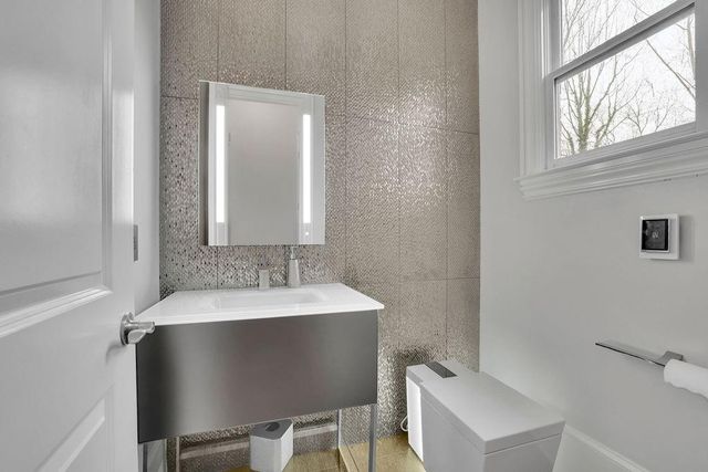 1200 Northcliff Trace, Roswell, GA 30076