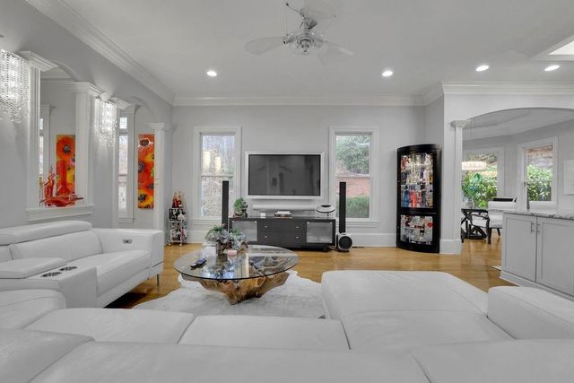 1200 Northcliff Trace, Roswell, GA 30076