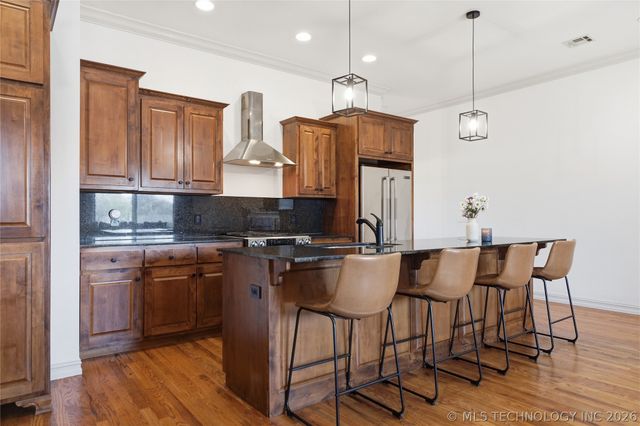 1341 E 41st Place, Tulsa, OK 74105