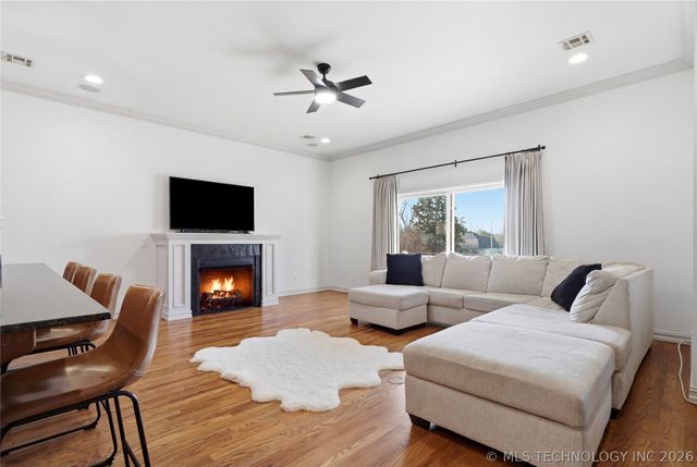 1341 E 41st Place, Tulsa, OK 74105