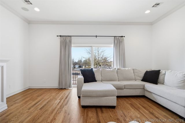 1341 E 41st Place, Tulsa, OK 74105