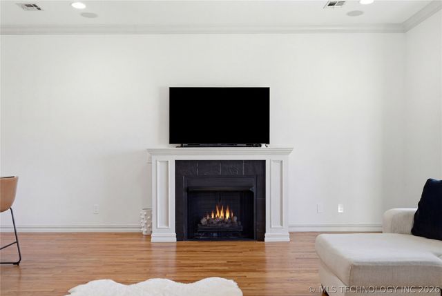 1341 E 41st Place, Tulsa, OK 74105