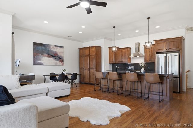 1341 E 41st Place, Tulsa, OK 74105