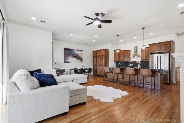 1341 E 41st Place, Tulsa, OK 74105