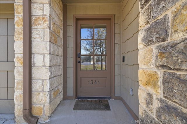 1341 E 41st Place, Tulsa, OK 74105