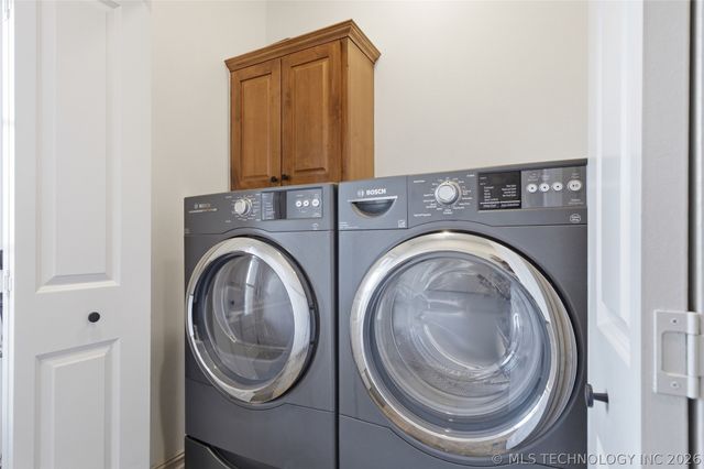 1341 E 41st Place, Tulsa, OK 74105