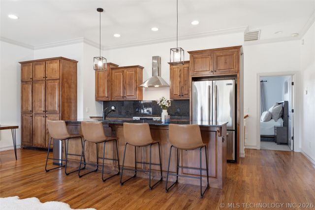 1341 E 41st Place, Tulsa, OK 74105