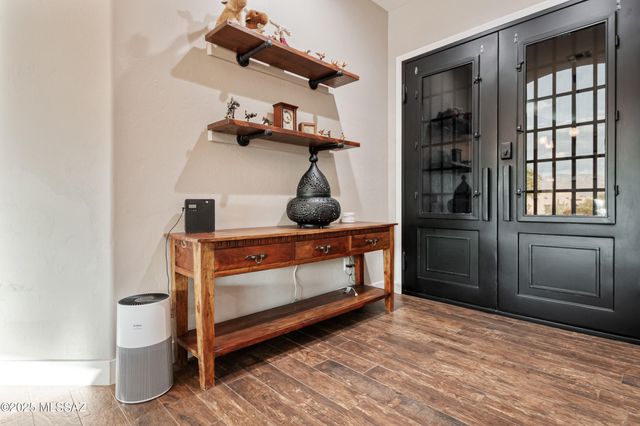 5720 W Setting Sun Place, Tucson, AZ 85743