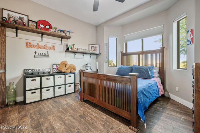 5720 W Setting Sun Place, Tucson, AZ 85743