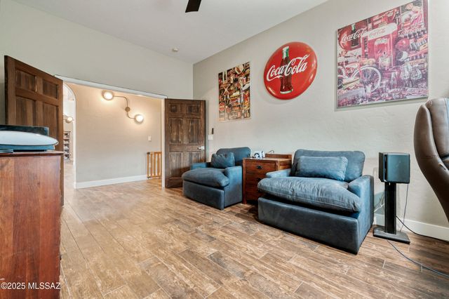 5720 W Setting Sun Place, Tucson, AZ 85743