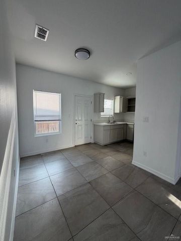 445 E Acacia Street 1, Alamo, TX 78516