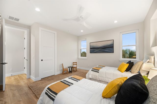 2549 Palm Ave, Flagler Beach, FL 32136