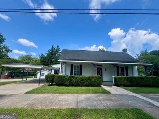 516 S Lewis Street, Lagrange, GA 30240