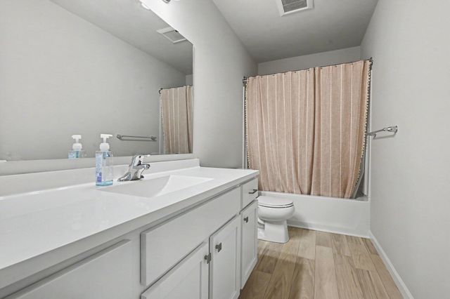 605 Bush Boulevard, Three Rivers, MI 49093