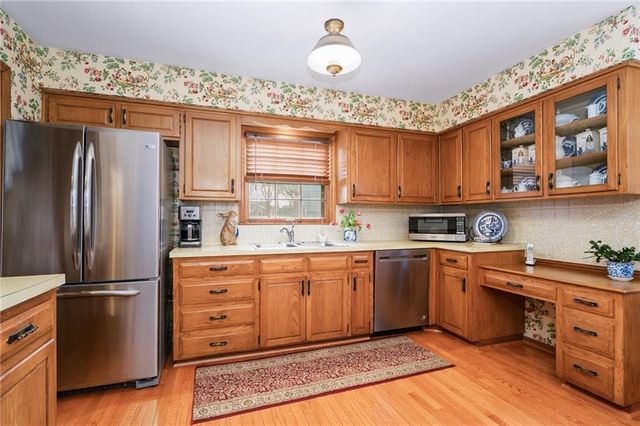 9312 Catalina Street, Prairie Village, KS 66207