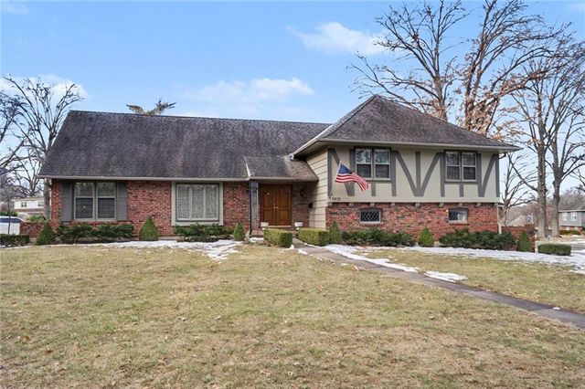 9312 Catalina Street, Prairie Village, KS 66207