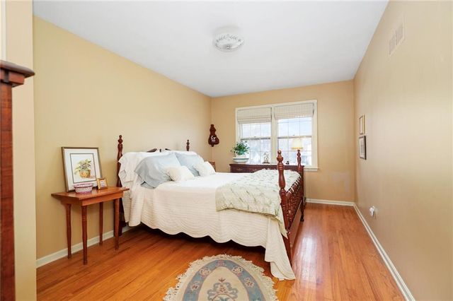 9312 Catalina Street, Prairie Village, KS 66207