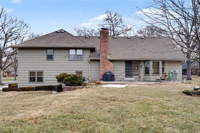 9312 Catalina Street, Prairie Village, KS 66207