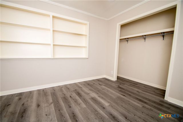 701 Gardenia Lane, Victoria, TX 77904