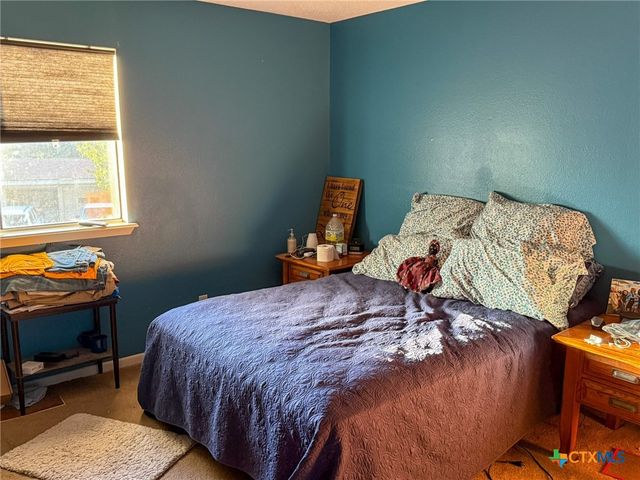 701 Gardenia Lane, Victoria, TX 77904