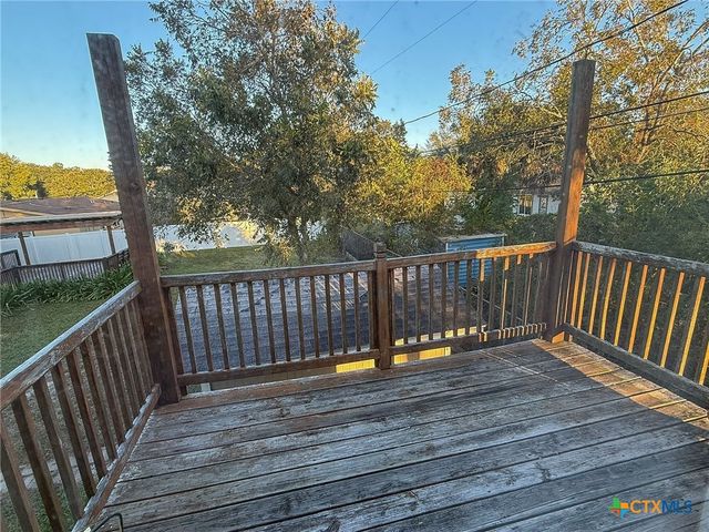 701 Gardenia Lane, Victoria, TX 77904