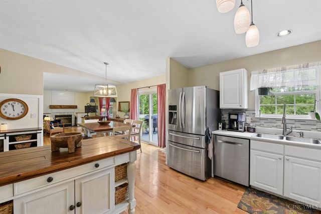328 Nightwind Drive, Maineville, OH 45039