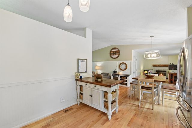 328 Nightwind Drive, Maineville, OH 45039