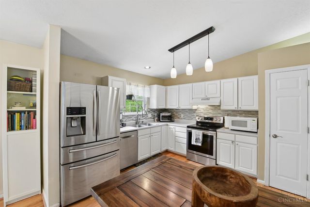 328 Nightwind Drive, Maineville, OH 45039