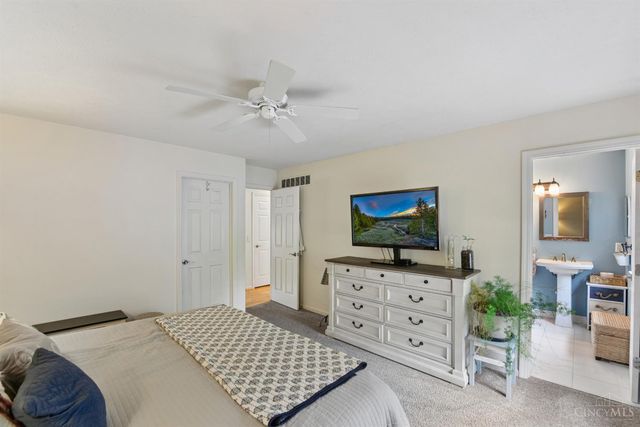 328 Nightwind Drive, Maineville, OH 45039