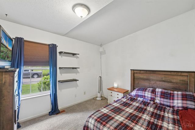 328 Nightwind Drive, Maineville, OH 45039