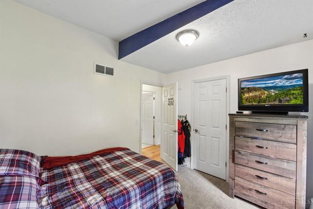 328 Nightwind Drive, Maineville, OH 45039
