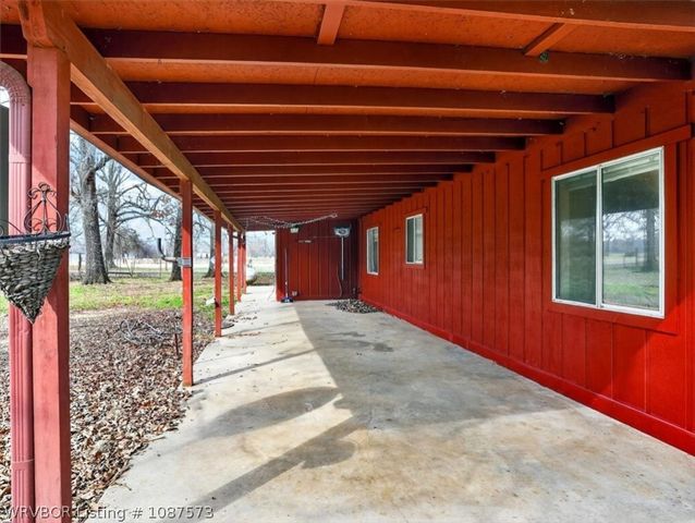 19345 State Highway 83, Howe, OK 74940