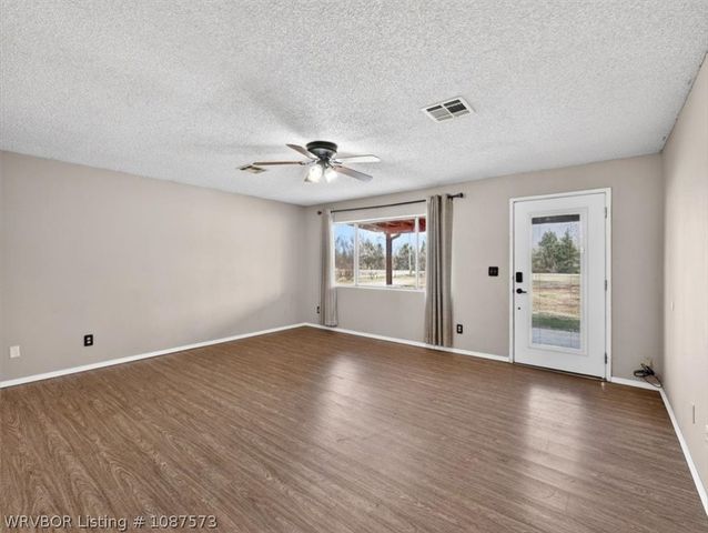 19345 State Highway 83, Howe, OK 74940