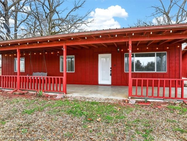 19345 State Highway 83, Howe, OK 74940