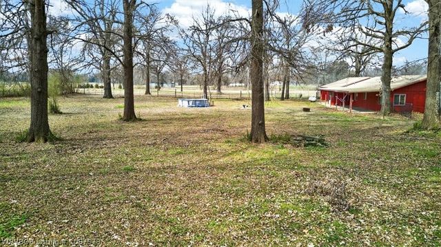 19345 State Highway 83, Howe, OK 74940