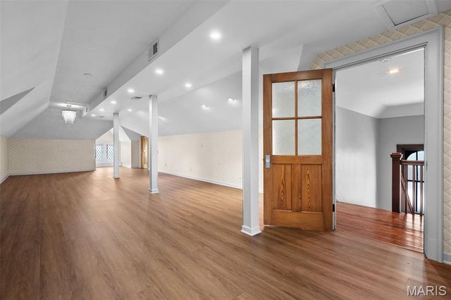 5257 Lindell Boulevard, St Louis, MO 63108