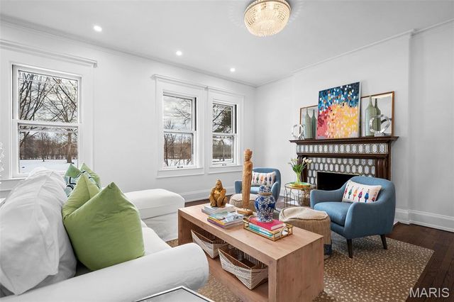 5257 Lindell Boulevard, St Louis, MO 63108