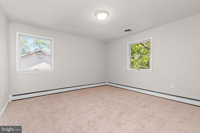 6510 HORSESHOE RD, Clinton, MD 20735