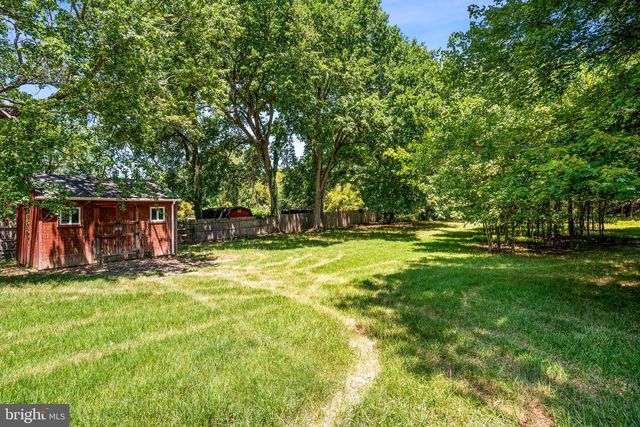 6510 HORSESHOE RD, Clinton, MD 20735
