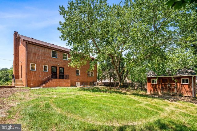 6510 HORSESHOE RD, Clinton, MD 20735