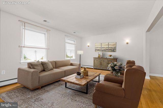 6510 HORSESHOE RD, Clinton, MD 20735