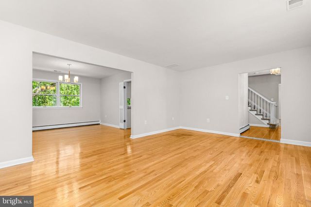 6510 HORSESHOE RD, Clinton, MD 20735