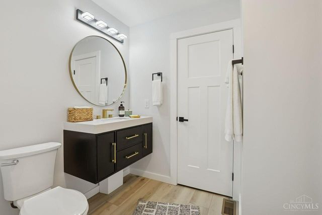 5532 Dunning Place, Cincinnati, OH 45227